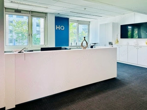 Meetings, Arbeit und Zusammenarbeit in unseren professionellen Business Center in HQ Offisto Bild 5