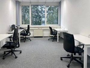 Meetings, Arbeit und Zusammenarbeit in unseren professionellen Business Center in HQ Offisto Bild 7