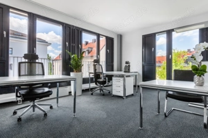 Arbeitsplätze, Services und Support unterstützen Sie bei der Arbeit in Regus Leopoldstrasse