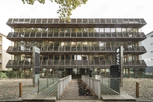 Arbeitsplätze, Services und Support unterstützen Sie bei der Arbeit in Spaces Kennedydamm