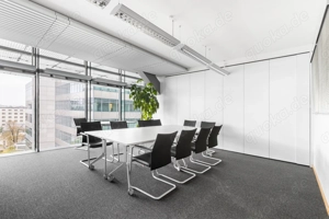 Flexible Arbeitsplätze in Regus Uhlandstraße Bild 3