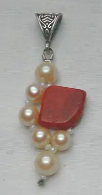 Kettenanhänger, Korale, Perle