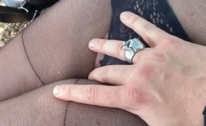 Suche Nylongirl, biete bis zu 100 Euro!