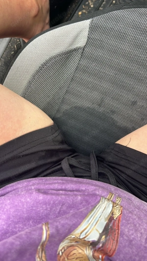 Öffentlich Einpissen Jeans