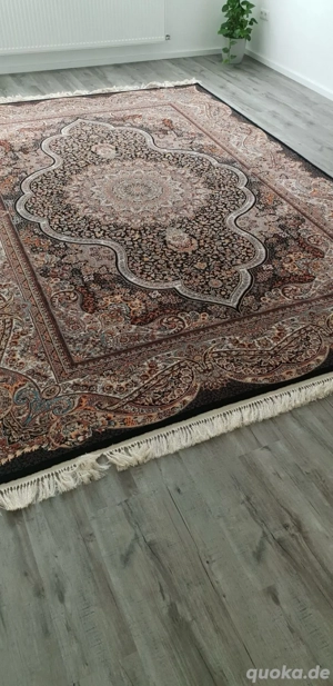 9 m  Teppich zum verkaufen