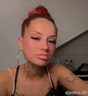 dominante frau sucht devote unterstützung- klare regeln, klare grenzen