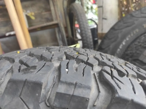 Off-Road-Reifen All Terrain T A Reifen für Pickup o.ä. 40  gegen Abholung in 82152 Planegg