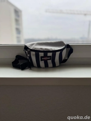Eastpak Bauchtasche zu verkaufen   top Zustand!