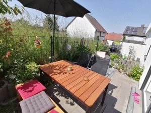 Hochwertige 3 Zimmer Maisonette-Wohnung mit Terrasse 