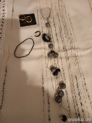 modeschmuck Set mit Kette Ohrklips Armband Ring schwarz neu 