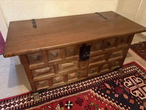 Spanische Truhe - Wohnungsauflösung