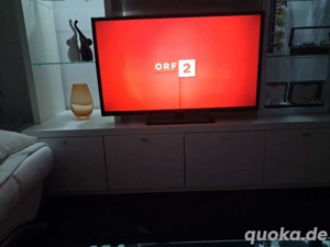 changhong Fernseher Model: LED40C1600DS 93x55cm Diagonale 107cm