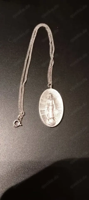 Maria heilige Kette mit Anhänger sakrale Kunst alt