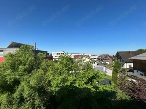 3-Zimmer-Wohnung: ruhig, zentral, nahe den Bergen, Ferienwohnsitz möglich