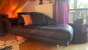Vintage Voll Leder Couch - Recamiere in Aubergine mit filigranen Chromefüssen Bild 5