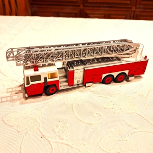 1:50   1:43 --5 Feuerwehren und Krane --Schuco--NZG Matchbox--Conrad--Siku-Ab 22  