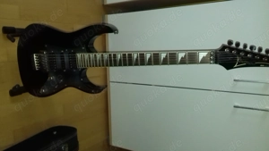 Ibanez E-Gitarre zu verkaufen