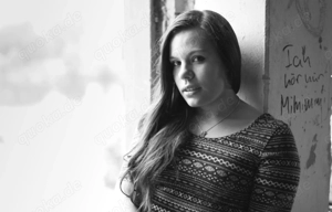 Suche w. Amateur-Models   Frauen mit Freude vor der Kamera