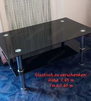 Glascouchtisch in schwarz