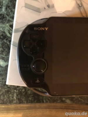 PS Vita  Neuzustand! + 4 Spiele