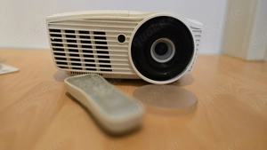 Beamer Optoma DLP (2D 3D, Full 3D) +2x 3D Brille +Halter