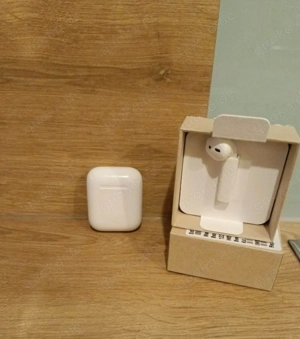 Apple Airpods 2. Generation (Ohrstecker neu!)