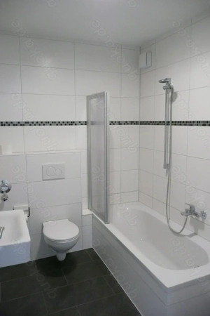 Helle 2-Z-Wohnung mit Balkon in Wiesloch