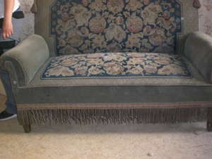 Schränke  zirka 1900  Sofa  um 1930  Bild 9