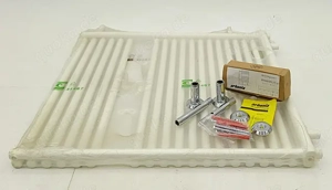 Arbonia Bagnotherm BT79 Badheizkörper 84 83 cm mit Montageset