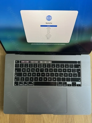 Apple MacBook Pro (16", 2019) 2.6 GHz 6-Core i7, 16 GB, 512GB SSD Bild 4
