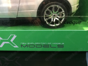 Weihnachten steht vor der Tür !! Modellauto M 1:24, Range Rover Evoque  Bild 3