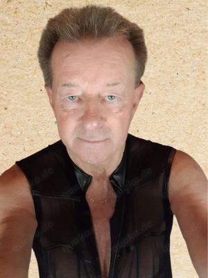 Suche eine ausländische Frau für Treffen Freundschaft +.