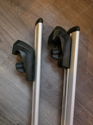 Thule Grundträger + Fußsatz Evo   wie neu, nur 2  benutzt Bild 3