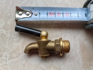Kleiner 3 8" Wasserhahn aus Messing für Töpfe, Samowar etc. Bild 4