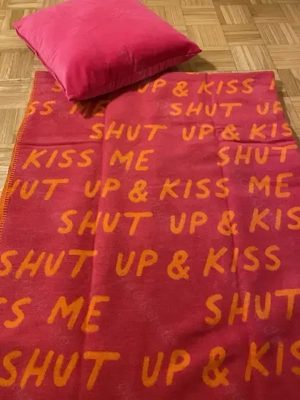Kuscheldecke pad - Shut up an kiss me, 150,00 x 200,00 cm