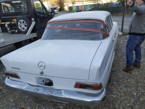 Mercedes Benz w110 Diesel Bj 66  Bild 4