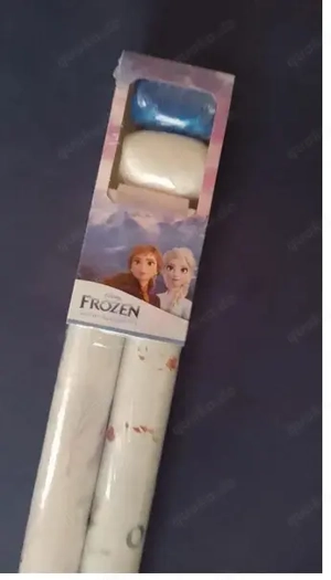 2 Rollen Geschenkpapier EISKÖNIGIN- Anna und Elsa mit Bänder