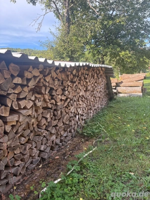 Brennholz - Hartholz - Ofenholz - Scheitholz    Eiche&Buche 