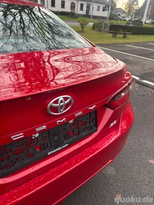 Toyota Camry SE 2024 