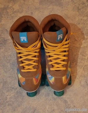 Neue Rollschuhe Gr.41,5