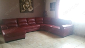 Große Ledercouch mit einem Makel , gekauft 2018