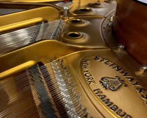 Steinway & Sons B-211 Flügel - schwarz poliert - Hamburg 1984 Bild 5