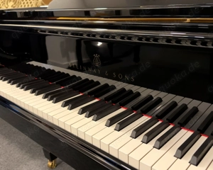 Steinway & Sons B-211 Flügel - schwarz poliert - Hamburg 1984 Bild 4