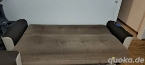 Zu verkaufen: 2 bequeme und elegante Sofas, die sich leicht in Betten verwandeln lassen