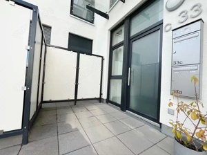 Stylisches, komplett möbliertes Studio in Toplage