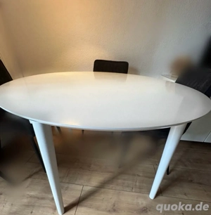 Ausziehbarer Esstisch in Weiß - UNBENUTZT!