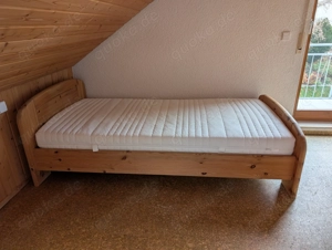 Bett massiv Holz