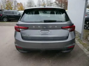 Skoda Fabia Selection 1.0 TSI DSG*NAVI-ÜBER-SMARTLINK*LED*P... Bild 2