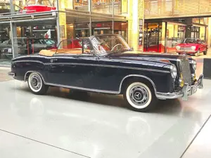 Mercedes-Benz 220 S Cabrio - nur 213 km. seit kpl. Restauration