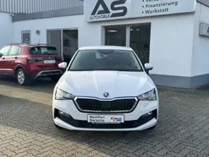 Skoda Scala 1.0 TSI Drive 125 Navi Virtual LED SHZ LM" Bild 2